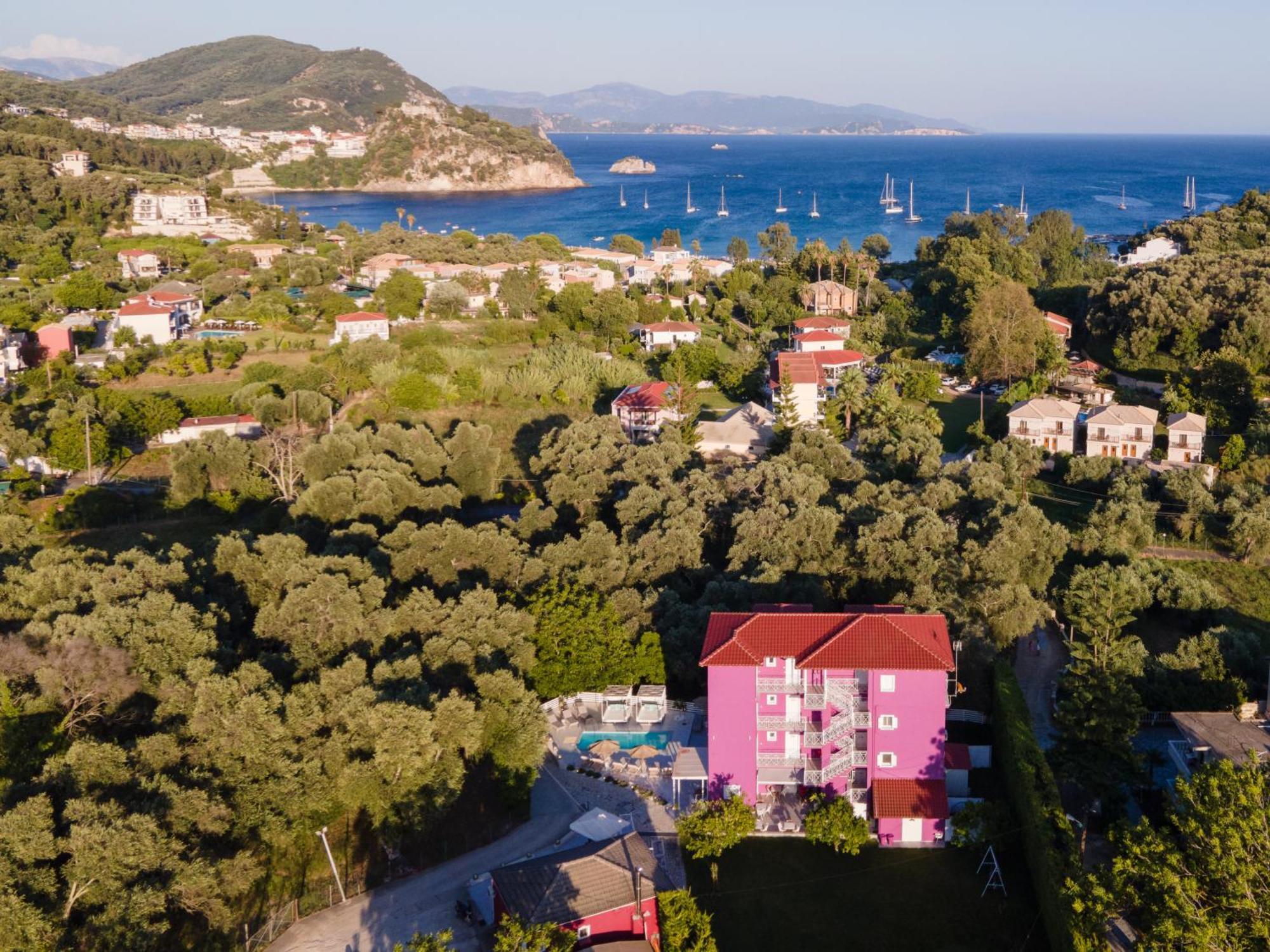 Ideal Boutique Hotel Parga Exterior photo