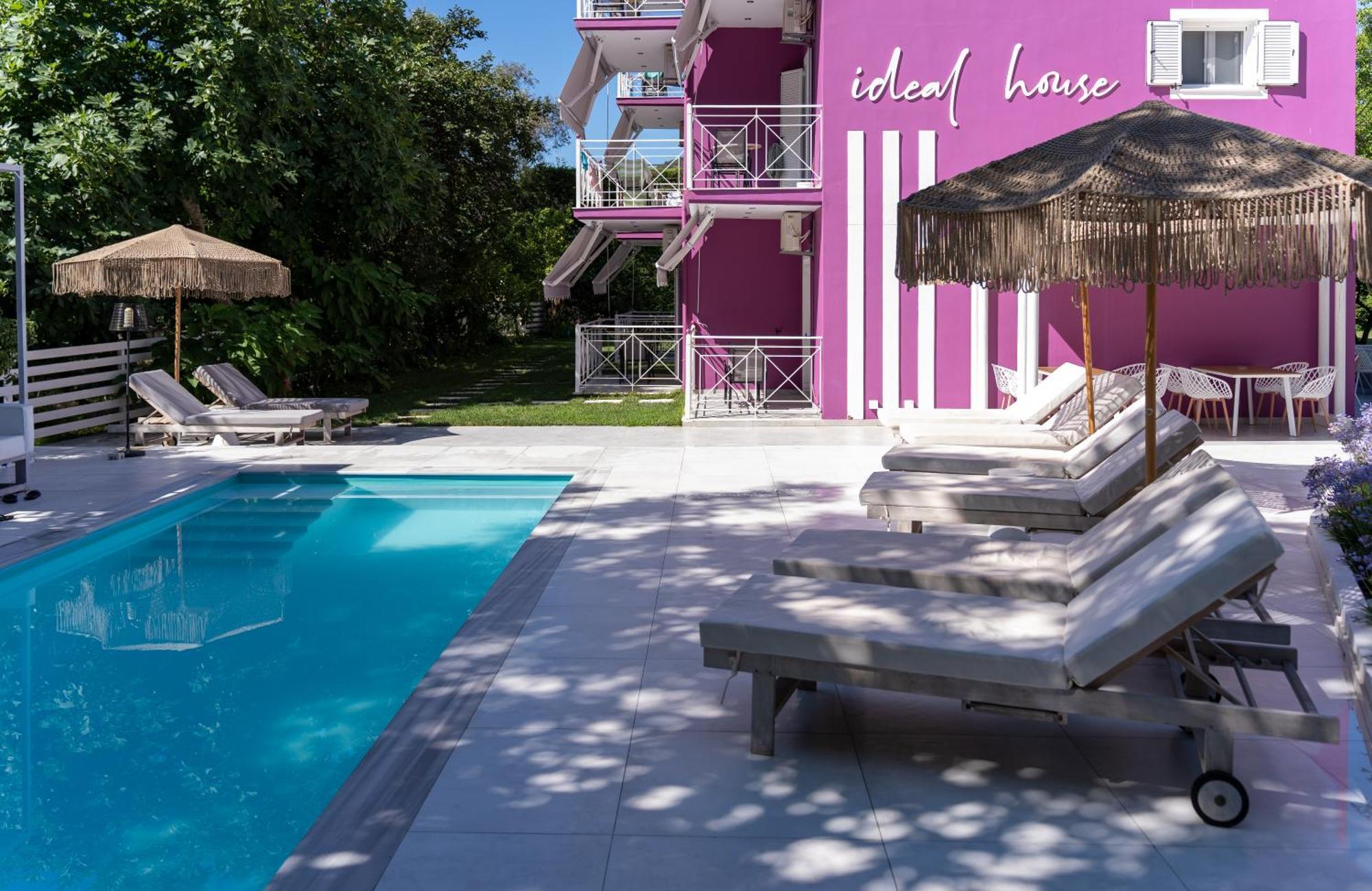 Ideal Boutique Hotel Parga Exterior photo