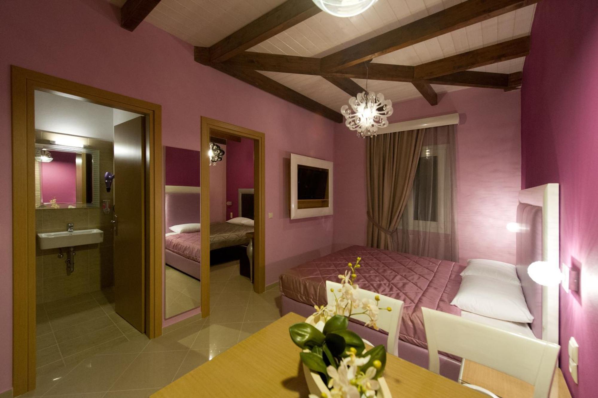 Ideal Boutique Hotel Parga Exterior photo